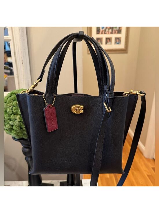 Coach Handbags - Coach - Willow Tote 24 - 2022 - Black with Burgundy interior/hangtag. EUC
